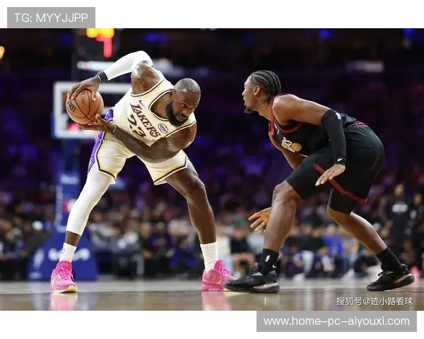 詹姆斯强切上篮稳准狠,湖人继续扩大差距